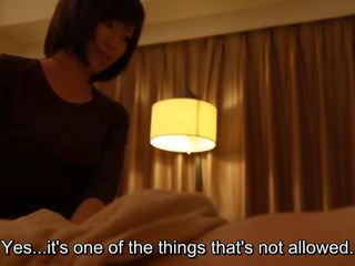 Със субтитри японки хотел масаж ръчна работа отива ahead към секс филм в hd