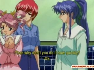 Japānieši anime izpaužas spanked līdz viņai mīļš